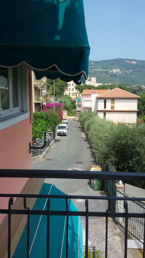 Very Cosy House With Fabulous Sea View! Pietra Ligure Ngoại thất bức ảnh